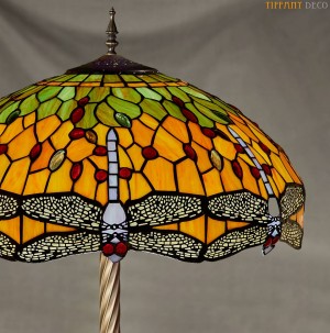 Lampadaire Dragonfly Flame